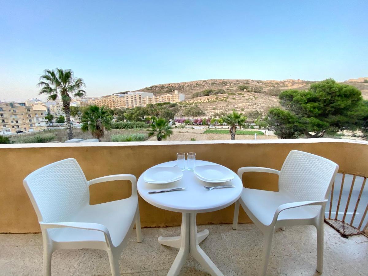 Gozo Belle Mare Apartments Marsalforn Esterno foto