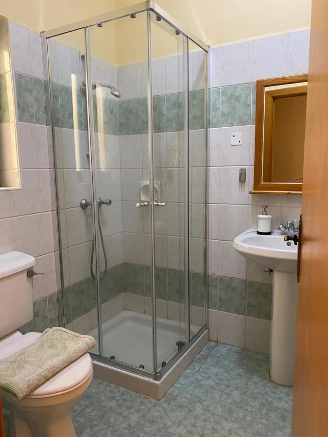 Gozo Belle Mare Apartments Marsalforn Esterno foto