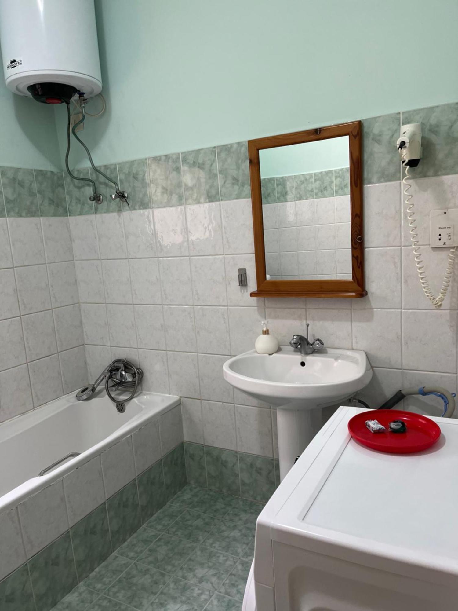 Gozo Belle Mare Apartments Marsalforn Esterno foto
